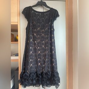 Short black dress from Jessica Simpson. New, size 12